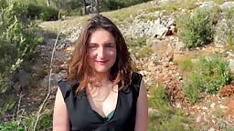 Lila 35 Years Old Writing Teacher Un Arcachon 03 03 2025