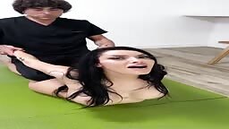 Cashley Cakes - Stretched And Fucked By Her Personal Trainer